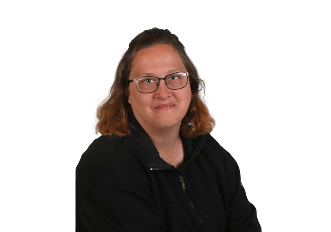 Carmen Armstrong – Administrative Assistant